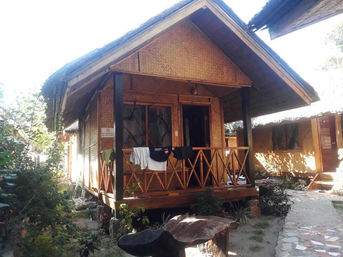 Castaway Native Huts Apartment Сан Висенте Екстериор снимка
